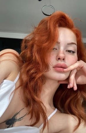 Asena profil fotoğrafı